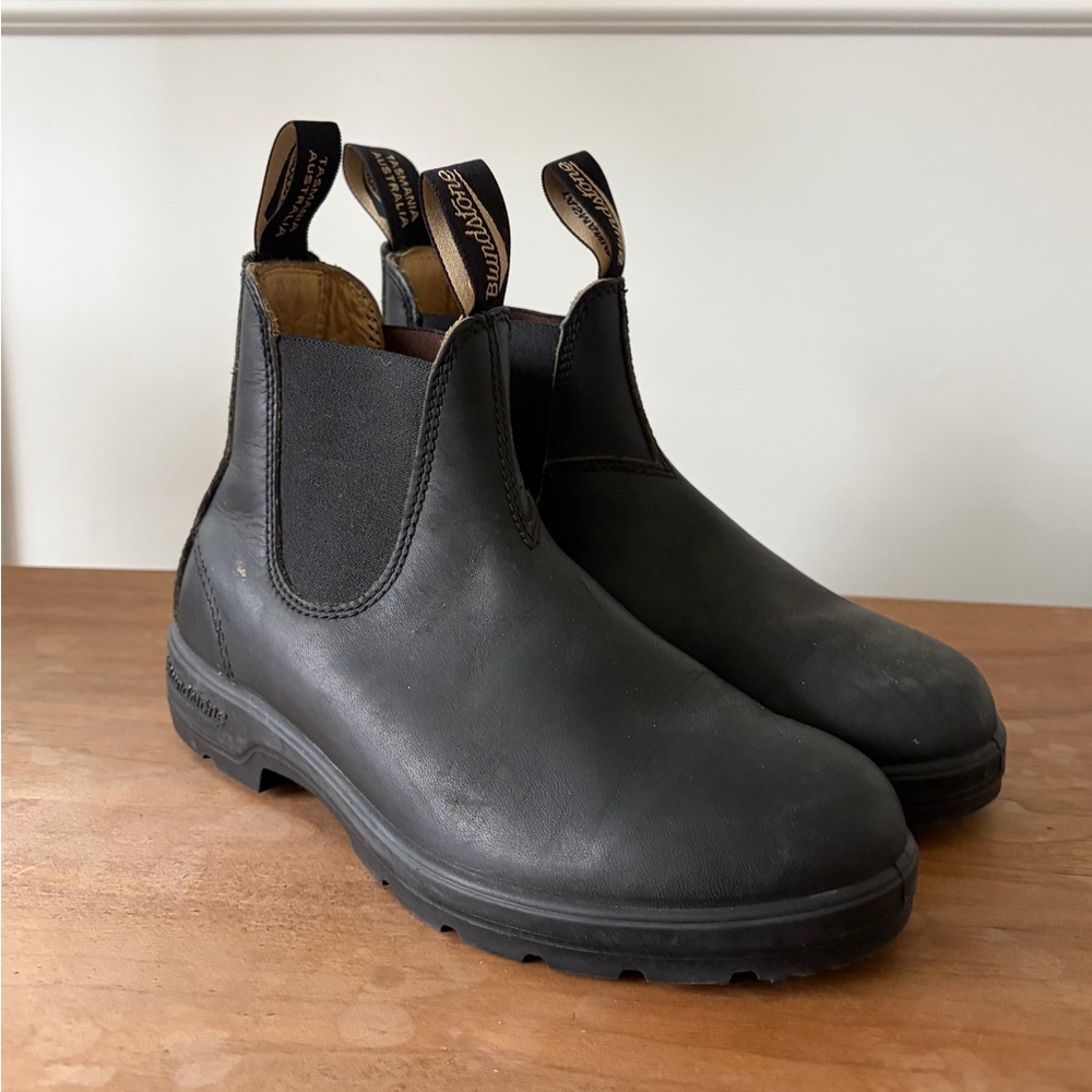 Blundstone Black Leather Ankle Boots
